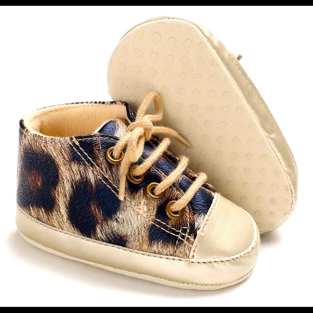 Baby shoes